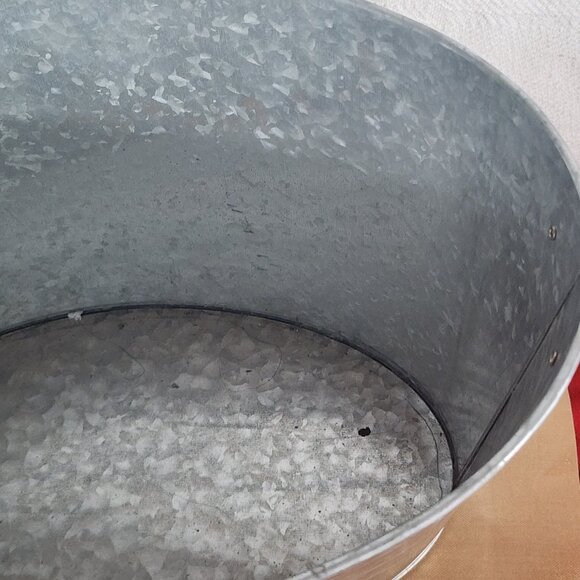 True Living Red White Blue Aluminum Grillin & Chillin Oval Outdoor Ice Bucket - Picture 8 of 16